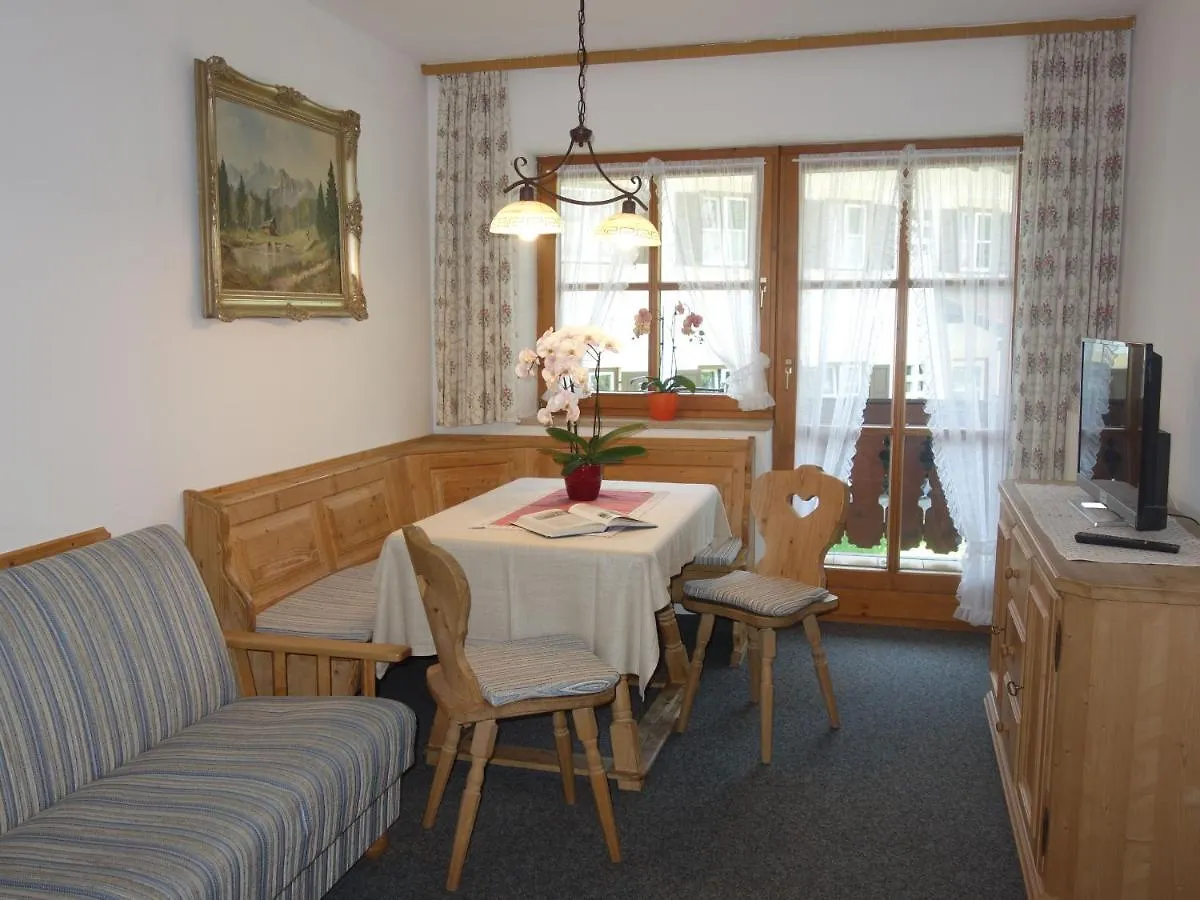 Spechthaeusl Apartment Bayerisch Gmain