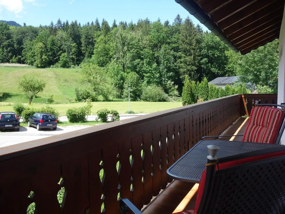 Spechthaeusl Apartment Bayerisch Gmain